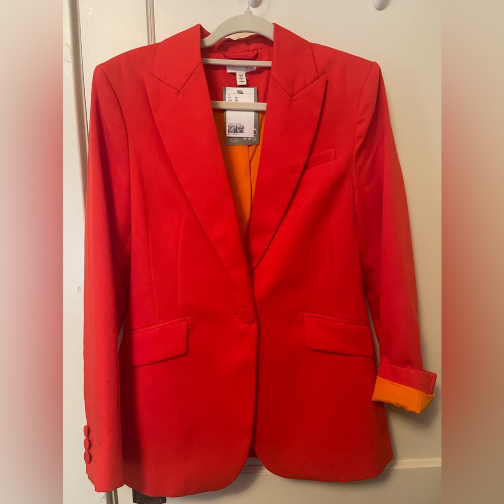 H&M red blazer fitted with orange lining brand new size S